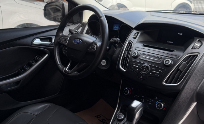 Focus Hatch 2.0 16V SE Flex Aut. 2016-5