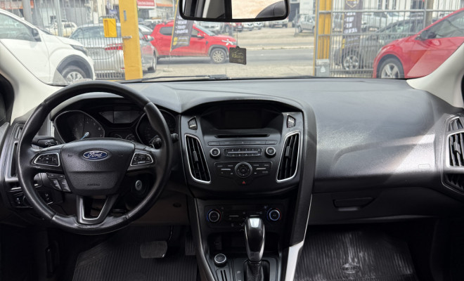 Focus Hatch 2.0 16V SE Flex Aut. 2016-9