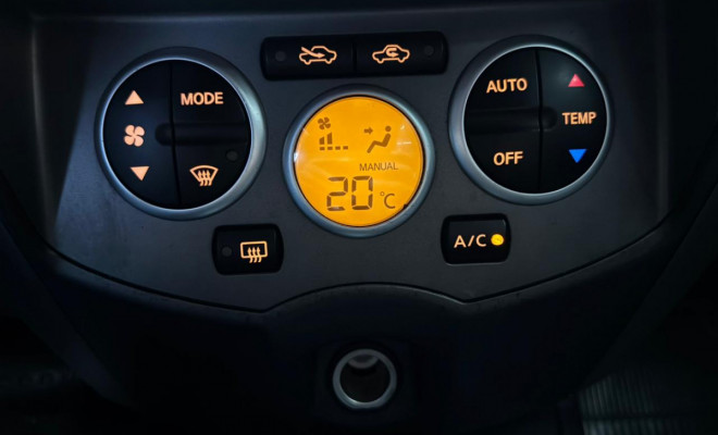 Nissan LIVINA GRAND SL 1.8 16V Flex Fuel Aut. 2012 Flex-11