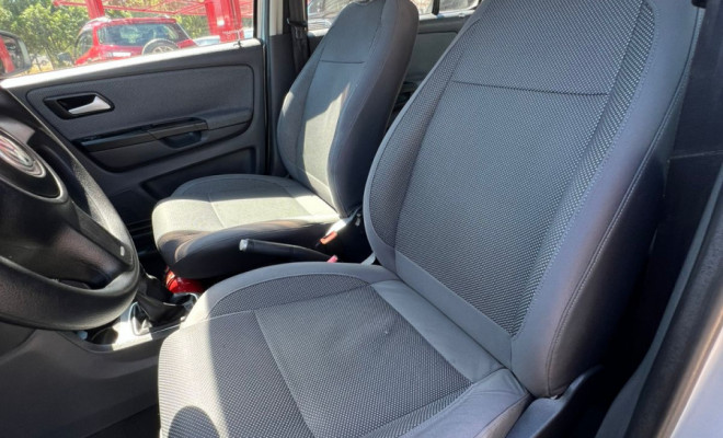 VW - VolksWagen Fox 1.0 Mi Total Flex 8V 5p 2011 Flex-8