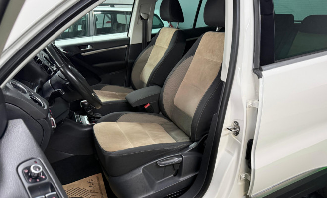 VW - VolksWagen TIGUAN 2.0 TSI 16V 200cv Tiptronic 5p 2013 Gasolina-5
