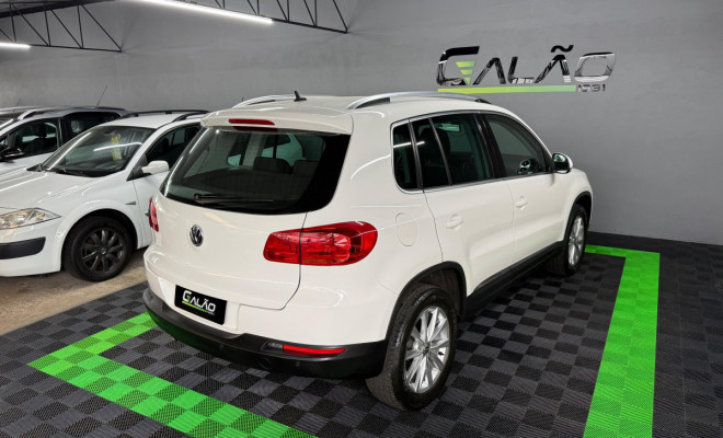 VW - VolksWagen TIGUAN 2.0 TSI 16V 200cv Tiptronic 5p 2013 Gasolina-2