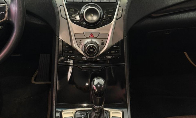 Hyundai AZERA 3.0 V6 24V 4p Aut. 2012 Gasolina-11