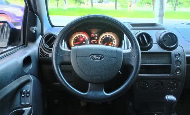 Ford Fiesta 1.0 8V Flex/Class 1.0 8V Flex 5p 2011 Flex-8