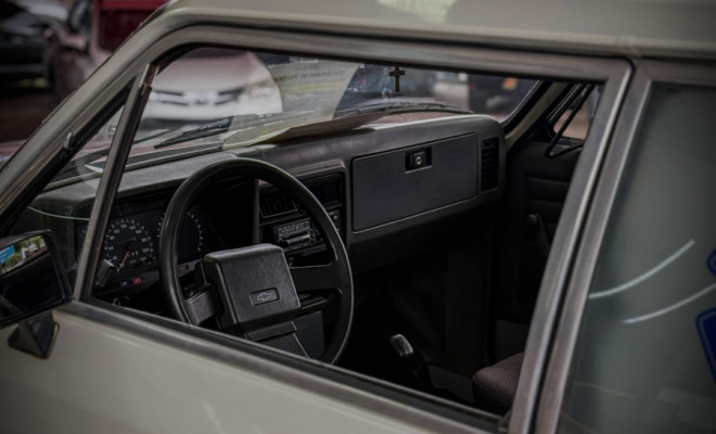 GM - Chevrolet Caravan Comodoro 4.1/2.5 1988 Gasolina-17