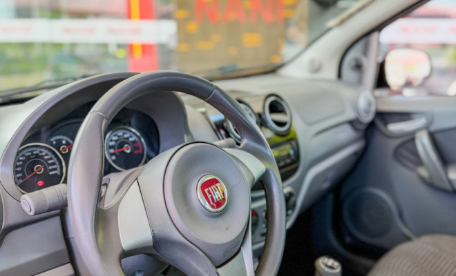 Fiat Palio ATTRA./ITÁLIA 1.4 EVO F.Flex 8V 5p 2013 Flex-5