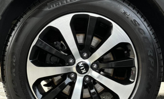 Kia Motors Sorento 3.3 V6 24V 270cv 4x2 Aut. 2016 Gasolina-18