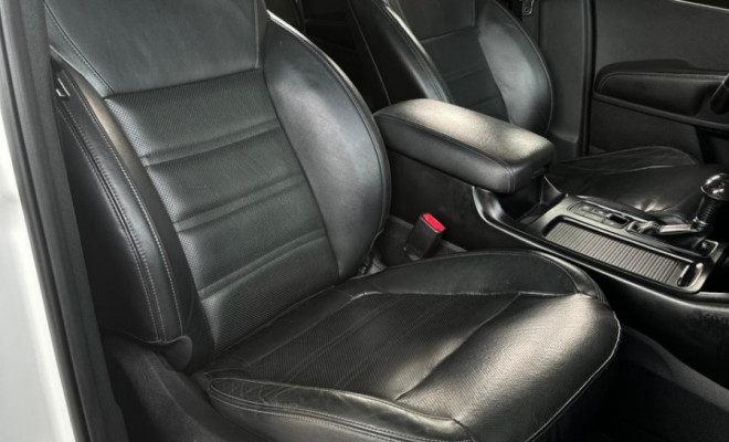 Kia Motors Sorento 3.3 V6 24V 270cv 4x2 Aut. 2016 Gasolina-10