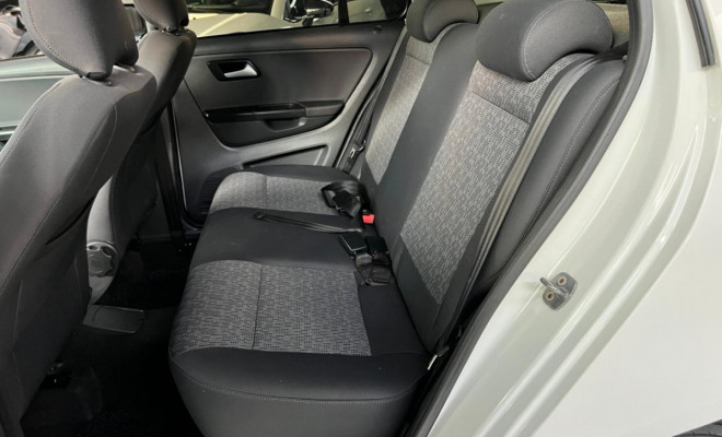 VW - VolksWagen Fox BLUEMOTION 1.0 Mi Total Flex 12V 5p 2014 Flex-8