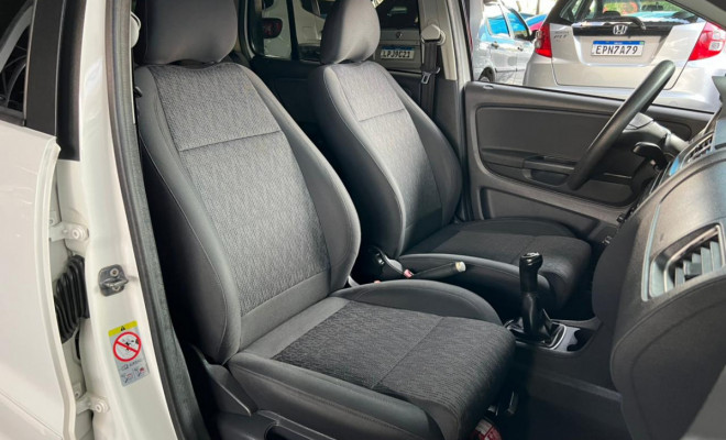 VW - VolksWagen Fox BLUEMOTION 1.0 Mi Total Flex 12V 5p 2014 Flex-6