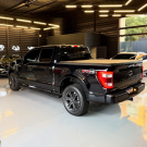 Ford F-150 Lariat 4x4 5.0 V8 2023 Gasolina-4