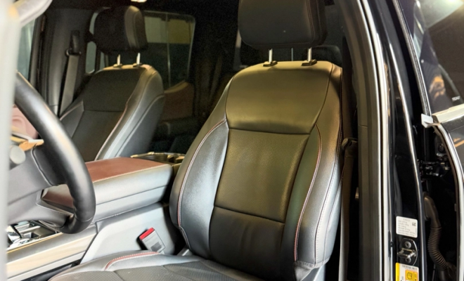 Ford F-150 Lariat 4x4 5.0 V8 2023 Gasolina-6