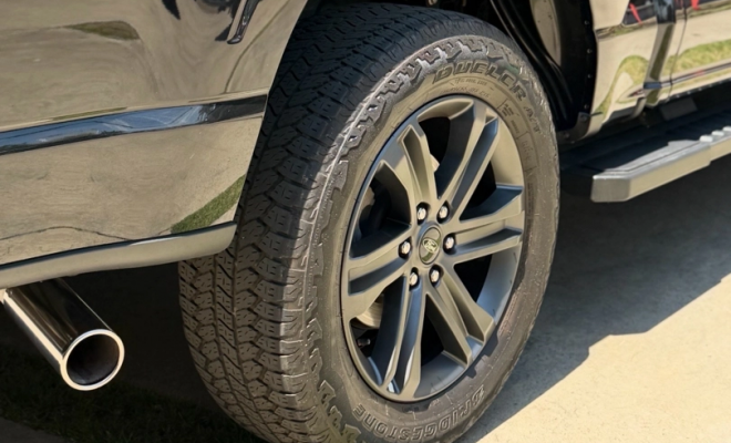 Ford F-150 Lariat 4x4 5.0 V8 2023 Gasolina-15