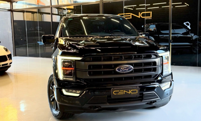 Ford F-150 Lariat 4x4 5.0 V8 2023 Gasolina-2