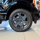 Ford F-150 Lariat 4x4 5.0 V8 2023 Gasolina-13