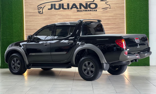 Mitsubishi L200 T.OUTDOOR 3.2 CD TB Int. Dies. Aut. 2018 Diesel-2