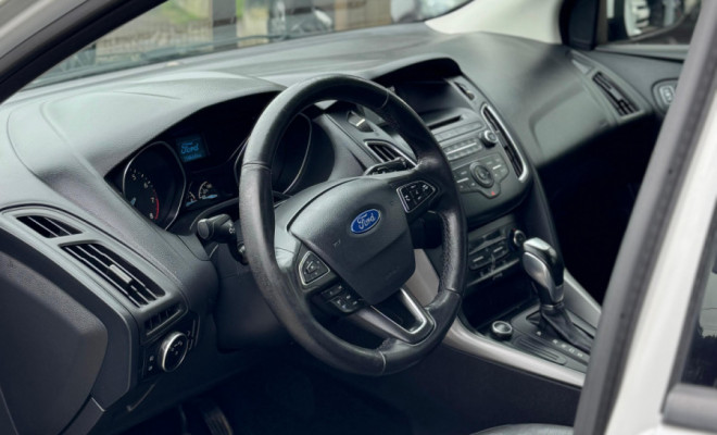 Ford Focus 2.0 16V/SE/SE Plus Flex 5p Aut. 2016 Flex-7