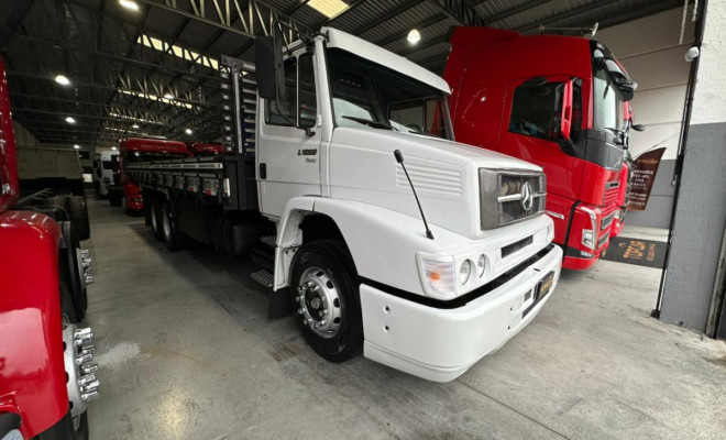 MERCEDES-BENZ L-1620 3-Eixos 2p (diesel) 2003 Diesel-0