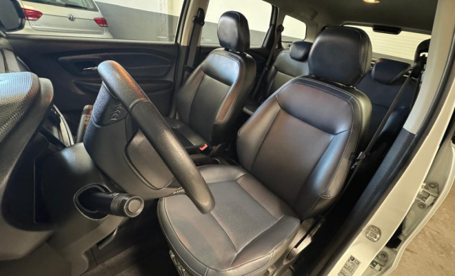 GM - Chevrolet SPIN PREMIER 1.8 8V Econo.Flex 5p Aut. 2023 Flex-6