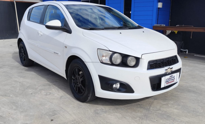 GM - Chevrolet SONIC HB LT 1.6 16V FlexPower 5p Mec. 2013 Flex-0