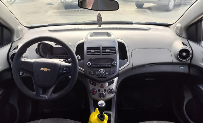 GM - Chevrolet SONIC HB LT 1.6 16V FlexPower 5p Mec. 2013 Flex-4