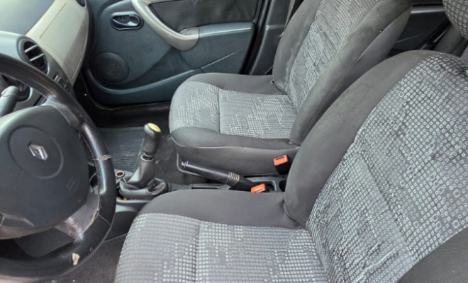 Renault SANDERO Expression Hi-Flex 1.0 16V 5p 2009 Flex-2
