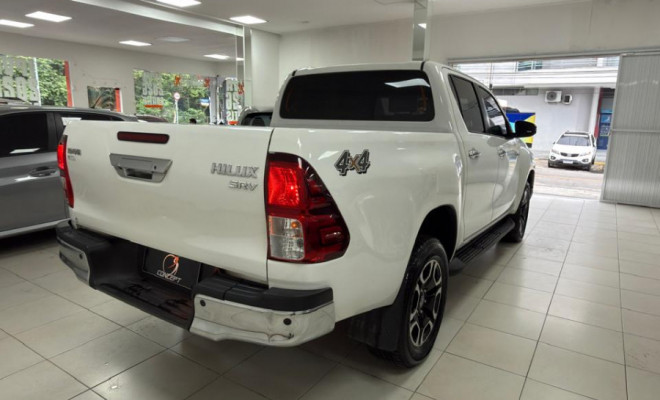Toyota Hilux CD SRV 4x4 2.8 TDI Diesel Aut. 2024 Diesel-9