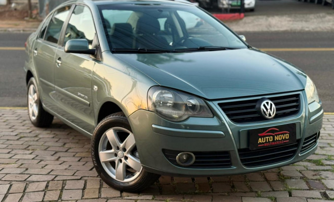 VW - VolksWagen Polo Sed. COMFORT. 1.6 Mi Tot. Flex 8v 2009 Flex-6
