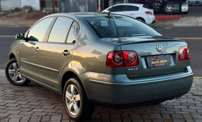 VW - VolksWagen Polo Sed. COMFORT. 1.6 Mi Tot. Flex 8v 2009 Flex-2