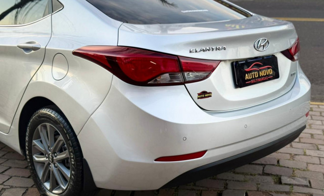 Hyundai Elantra GLS 2.0 16V Flex Aut. 2015 Flex-3
