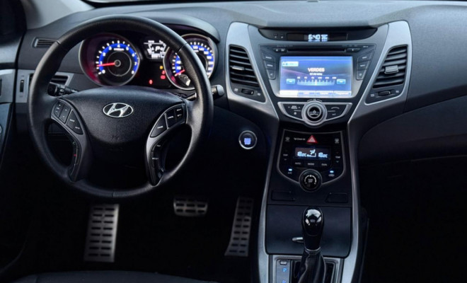 Hyundai Elantra GLS 2.0 16V Flex Aut. 2015 Flex-11