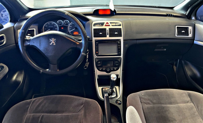 Peugeot 307 Feline/Griff/Premi. 2.0 Flex 5p Aut. 2005 Flex-4