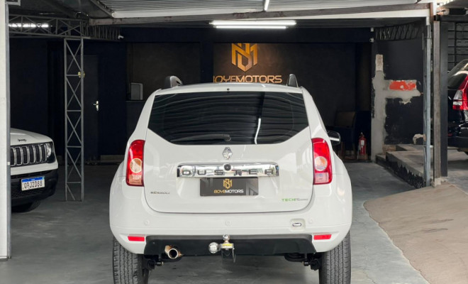 Renault DUSTER TECHROAD 2.0 Hi-Flex 16V Aut. 2013 Flex-4