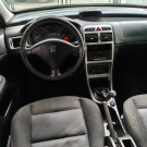 Peugeot 307 Sed. Presence 1.6 Flex 16V 4p 2009 Flex-6