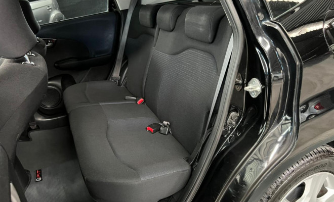 Honda Fit LX 1.4/ 1.4 Flex 8V/16V 5p Aut. 2011 Flex-7