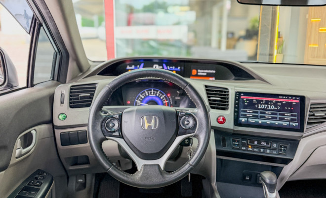 Honda Civic Sed. LXL/ LXL SE 1.8 Flex 16V Aut. 2013 Flex-6