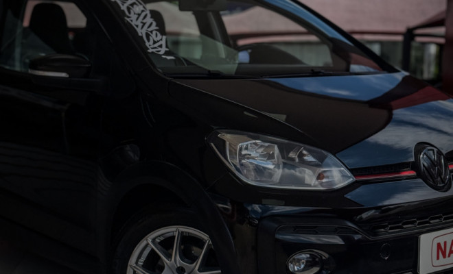 VW - VolksWagen up! cross 1.0 TSI Total Flex 12V 5p 2018 Flex-8