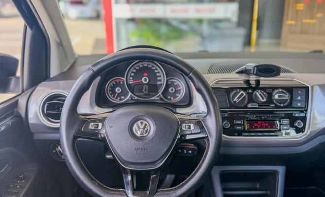 VW - VolksWagen up! cross 1.0 TSI Total Flex 12V 5p 2018 Flex-6