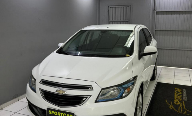 GM - Chevrolet ONIX HATCH LT 1.4 8V FlexPower 5p Mec. 2015 Flex-0
