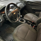 GM - Chevrolet ONIX HATCH LT 1.4 8V FlexPower 5p Mec. 2015 Flex-1