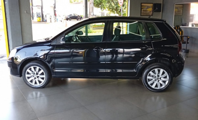 Volkswagen Polo 1.6 Mi S.ouro 1.6 Mi Tot.flex 8V 5P - foto 4