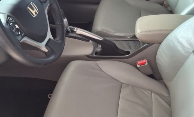 Honda Civic Sed. LXL/ LXL SE 1.8 Flex 16V Aut. 2012 Flex-9
