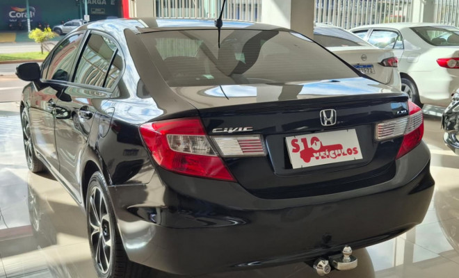 Honda Civic Sed. LXL/ LXL SE 1.8 Flex 16V Aut. 2012 Flex-4