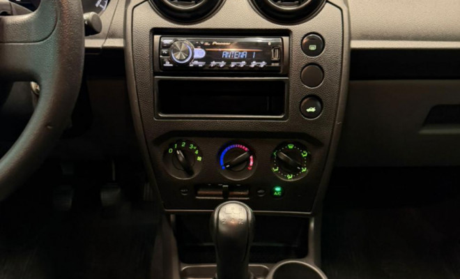 Ford Fiesta SE 1.0 8V Flex 5p 2014 Flex-4