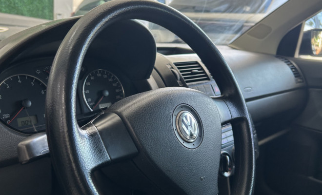 VW - VolksWagen Polo 1.6 Mi/S.Ouro 1.6 Mi Tot.Flex 8V 5p 2011 Flex-8