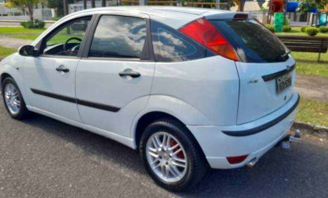 Ford Focus 1.6 S/SE/SE Plus Flex 8V/16V  5p 2008 Flex-2