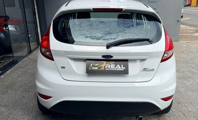 Ford Fiesta 1.6 16V Flex Mec. 5p 2015 Flex-10