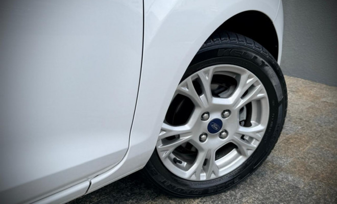 Ford Fiesta 1.6 16V Flex Mec. 5p 2015 Flex-12