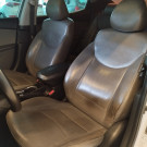 Hyundai Elantra GLS 1.8 16V Aut. 2013 Gasolina-5