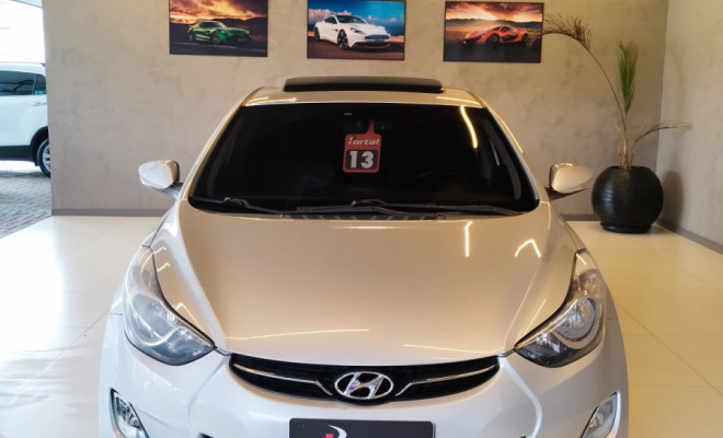 Hyundai Elantra GLS 1.8 16V Aut. 2013 Gasolina-1